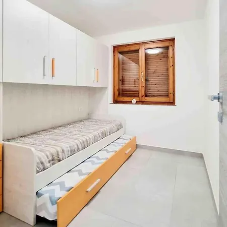 Best In Villasimius: Modern, Perfectly Located Ferienhaus *